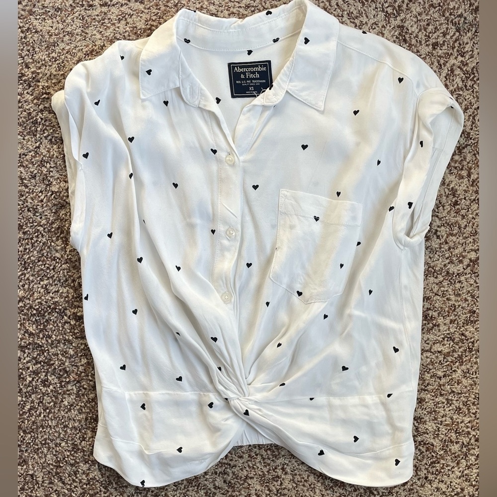 Abercrombie and Fitch tie top